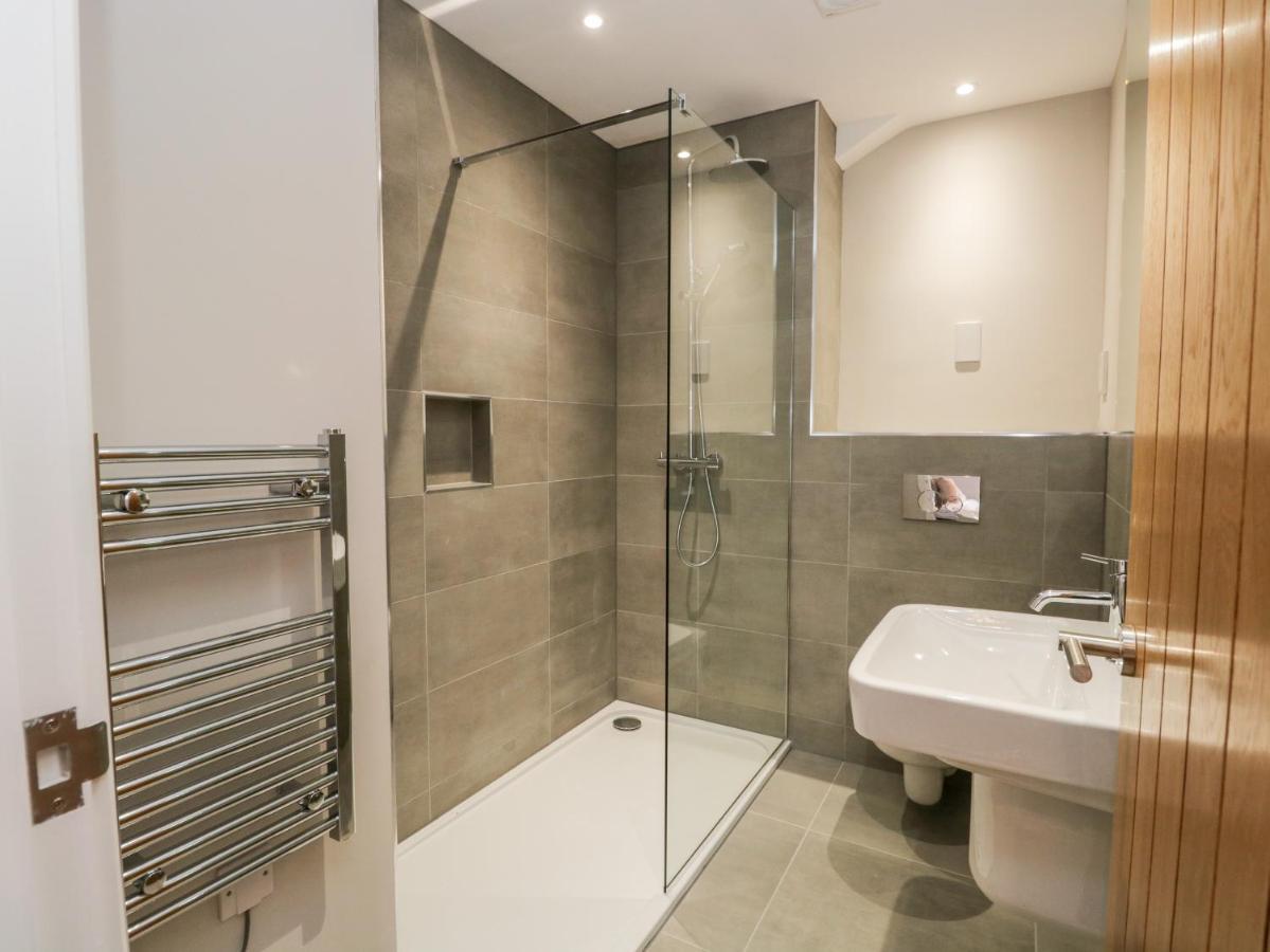 Helton Fell Apartment Kendal Bagian luar foto